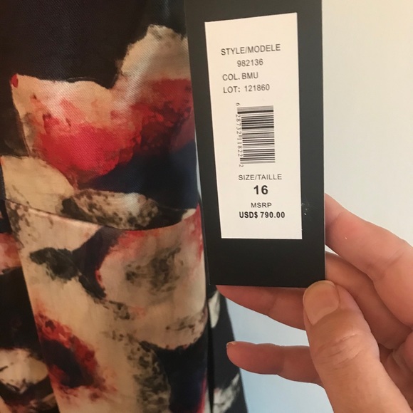 Stunning NWT David Meister Evening Gown - Picture 6 of 16